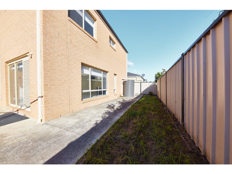 17 Levenia Street, St Albans VIC 3021