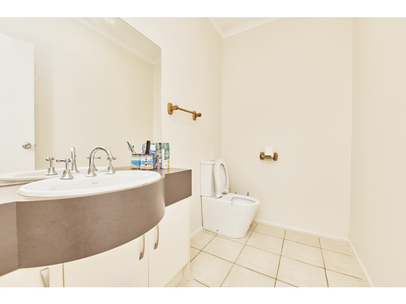 26 Blossom Lane, Werribee VIC 3030