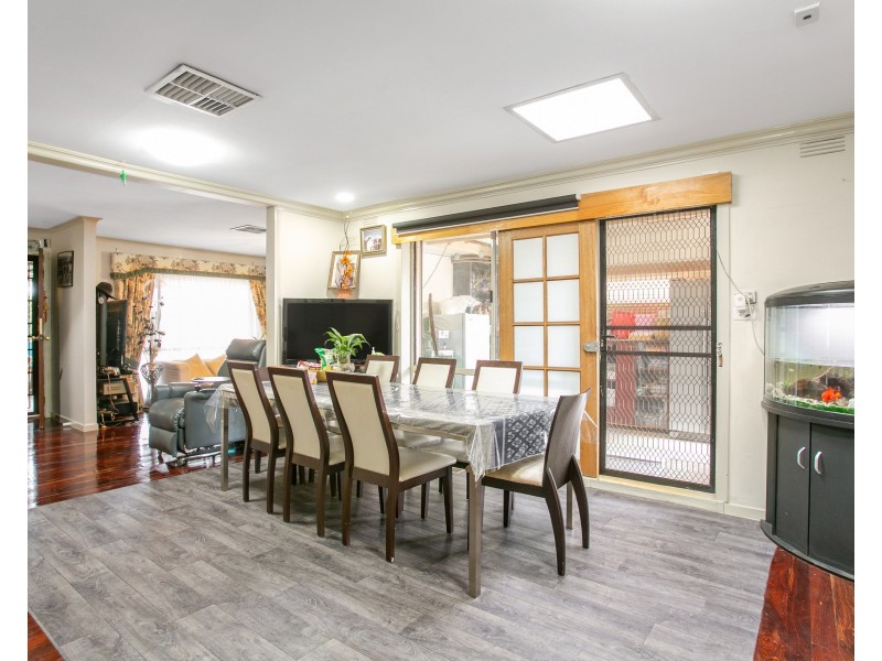 58 Main Road East, St Albans VIC 3021