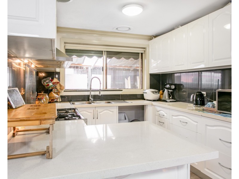 58 Main Road East, St Albans VIC 3021