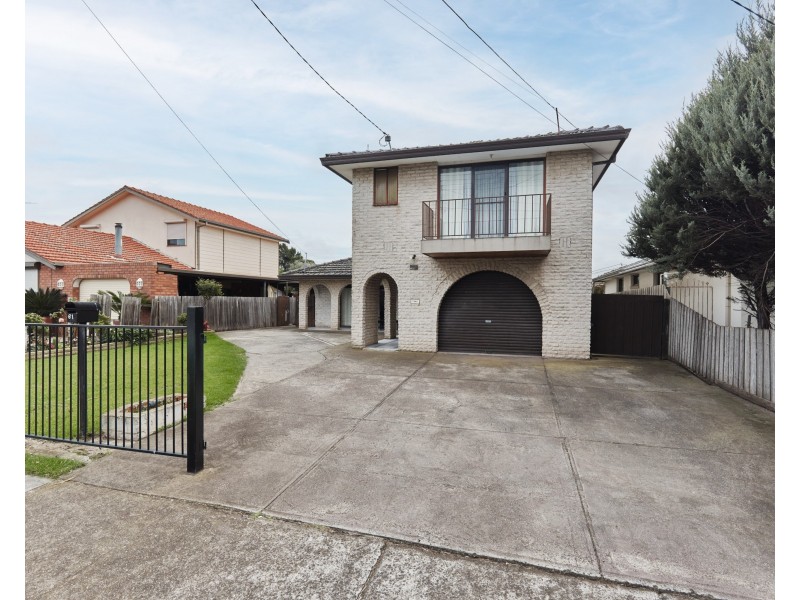 61 Harmon Avenue, St Albans VIC 3021