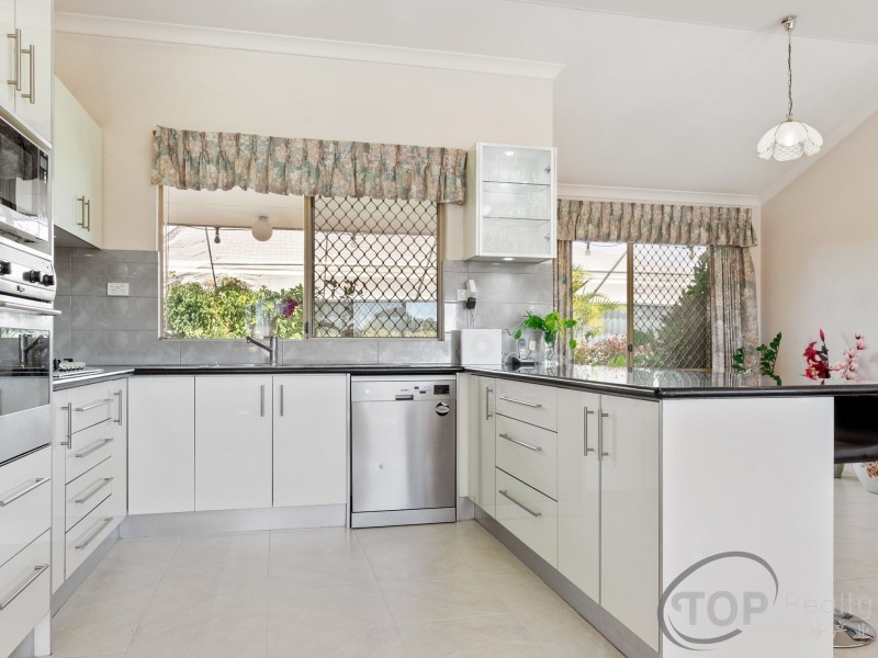 1 Tippett Ct, Willetton WA 6155