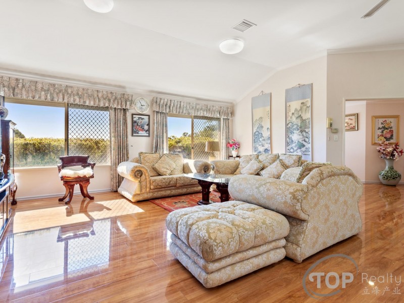 1 Tippett Ct, Willetton WA 6155