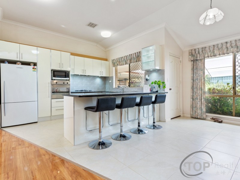 1 Tippett Ct, Willetton WA 6155