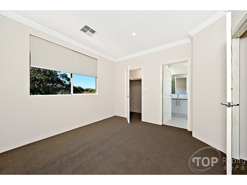 78E Arkwell St, Willagee WA 6156