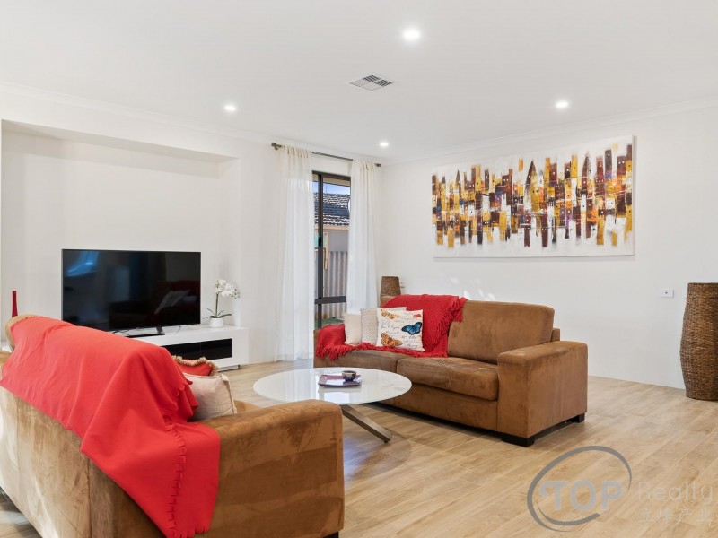 15 Gransmoor Way, Willetton WA 6155