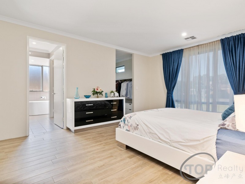 15 Gransmoor Way, Willetton WA 6155