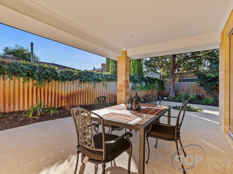 15 Gransmoor Way, Willetton WA 6155
