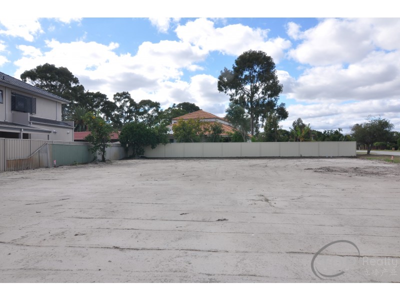 32 Pinetree Gully Rd, Willetton WA 6155