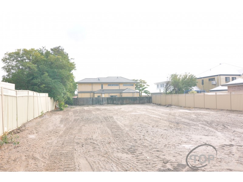 PL2, 194 Corinthian Rd E, Riverton WA 6148