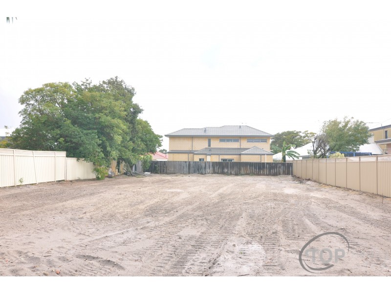 PL2, 194 Corinthian Rd E, Riverton WA 6148