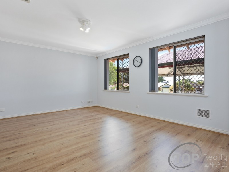 5 Centaur Street, Riverton WA 6148