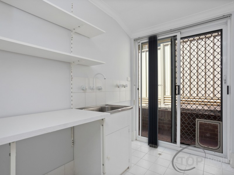 5 Centaur Street, Riverton WA 6148