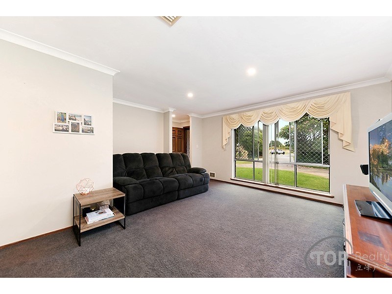 Unit 2, 19 Meldreth Ct, Willetton WA 6155