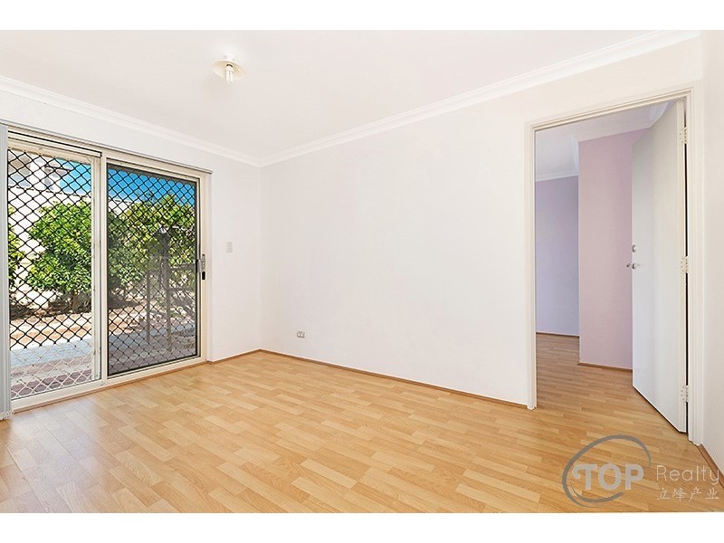 89 Waterfoot Loop, Canning Vale WA 6155