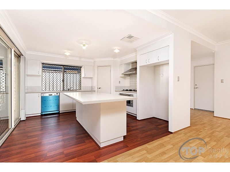 89 Waterfoot Loop, Canning Vale WA 6155