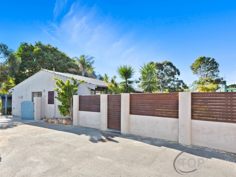 15 Laughton Way, Leeming WA 6149