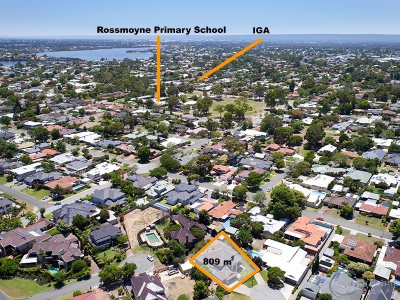 15 Creekview Cl, Rossmoyne WA 6148