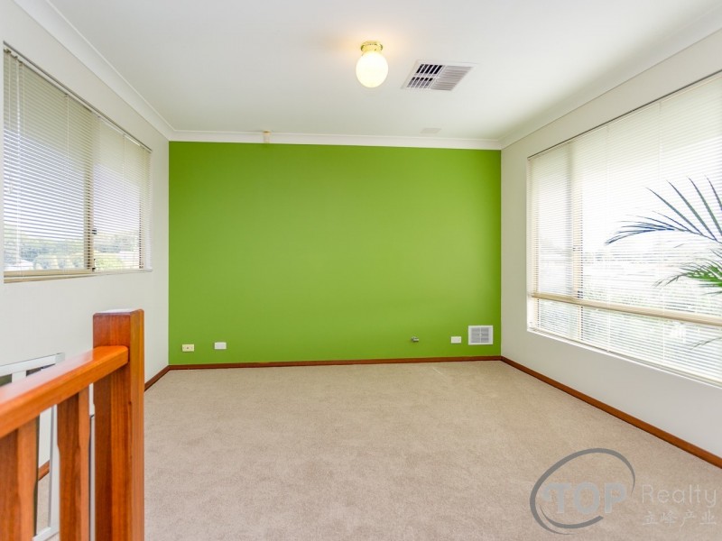 17 Ruffian Loop, Willetton WA 6155