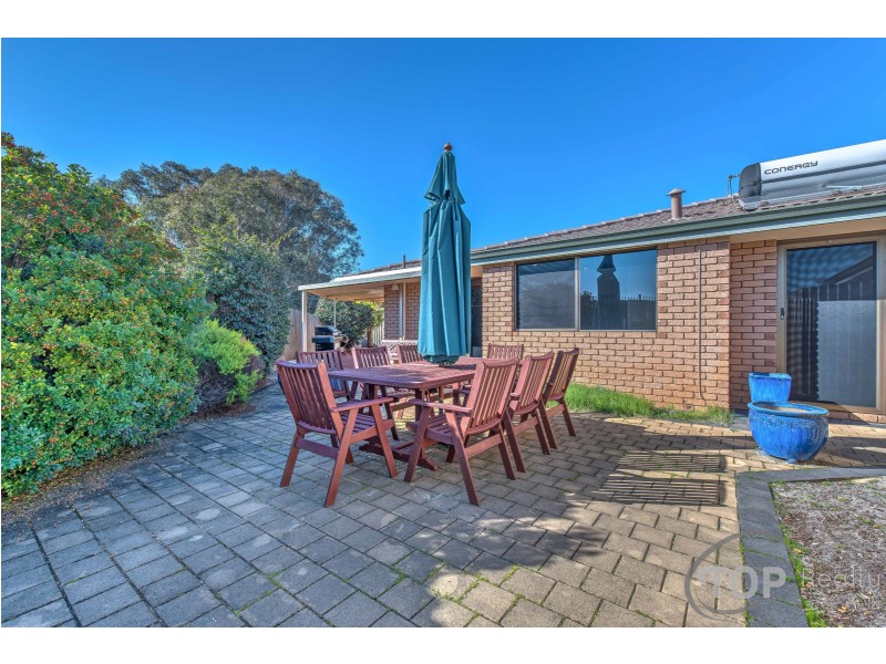 15B Jasmine Loop, Willetton WA 6155