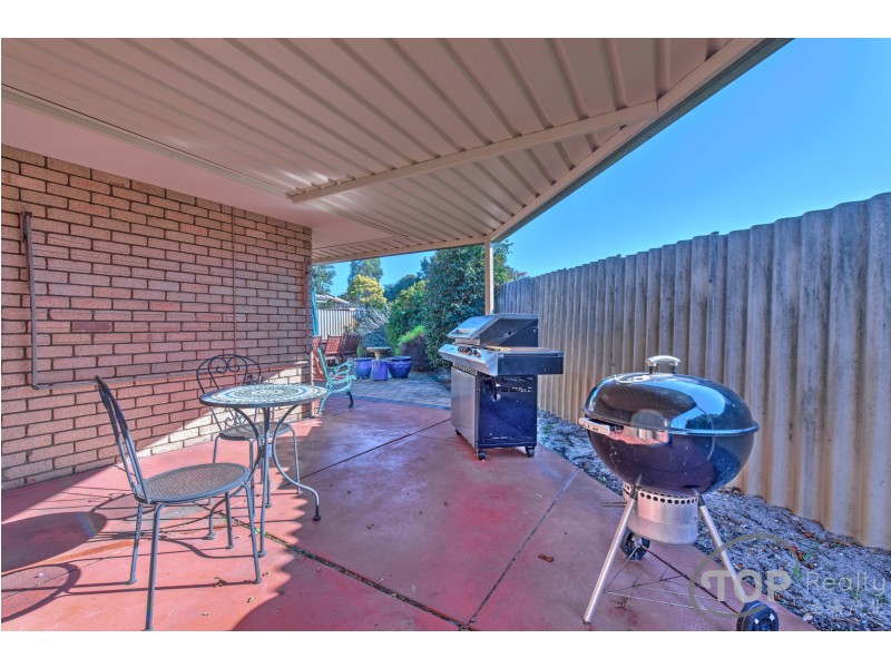 15B Jasmine Loop, Willetton WA 6155