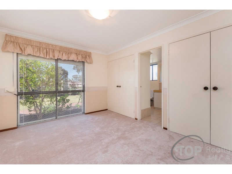 129 Pinetree Gully Rd, Willetton WA 6155