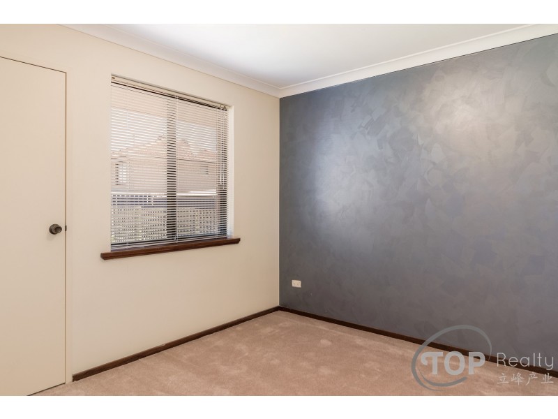 129 Pinetree Gully Rd, Willetton WA 6155