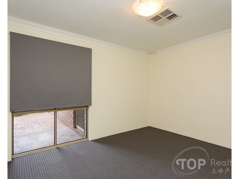 1 Crago Rd, Leeming WA 6149