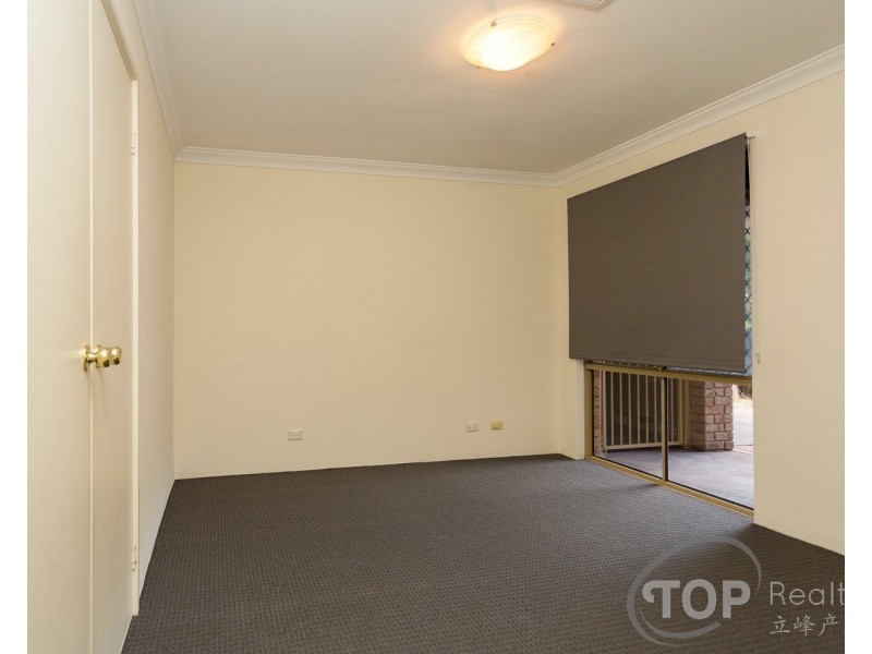 1 Crago Rd, Leeming WA 6149