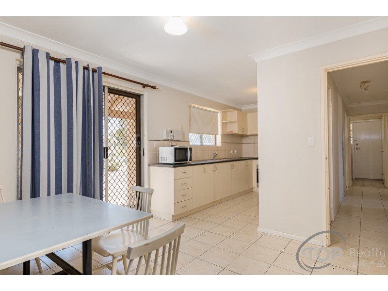 6 Lurnea Place, Karawara WA 6152