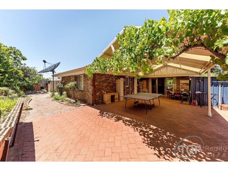 10 Albatross Pass, Willetton WA 6155