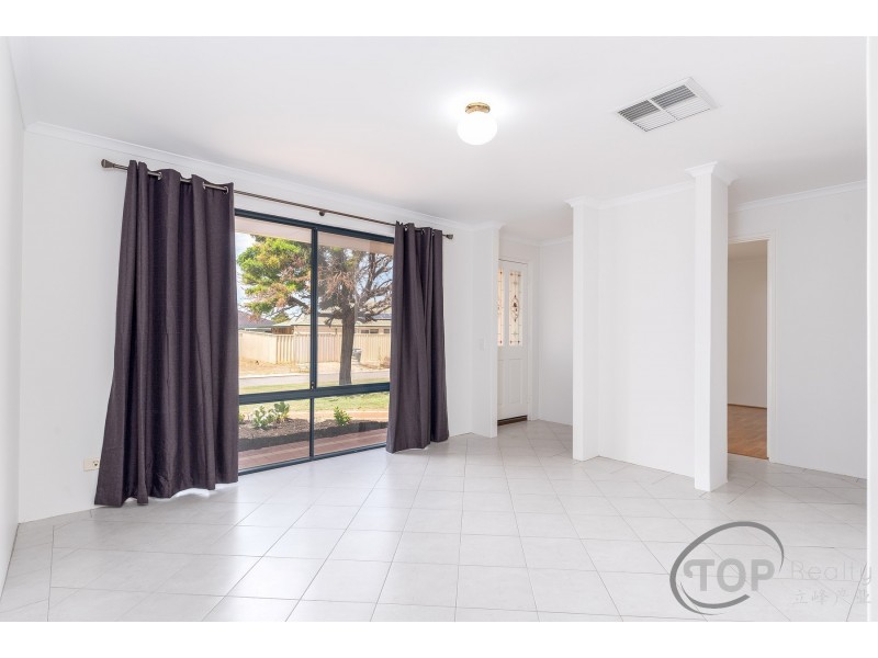 10 Seddon Way, Canning Vale WA 6155