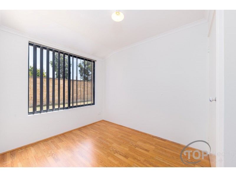 10 Seddon Way, Canning Vale WA 6155