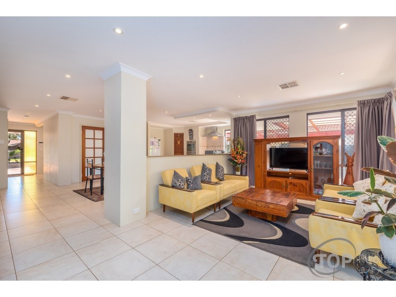 10 Saffron Court, Riverton WA 6148