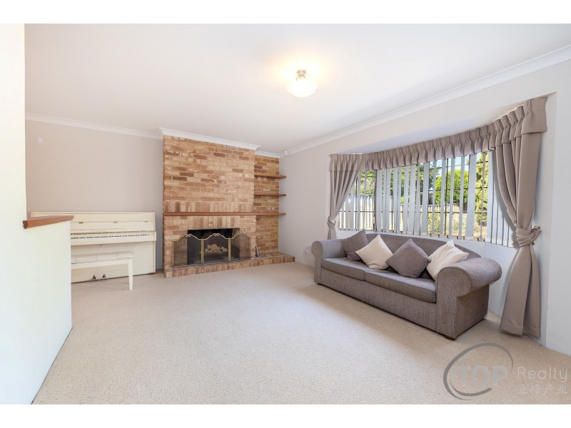 4 Lythe Place, Willetton WA 6155