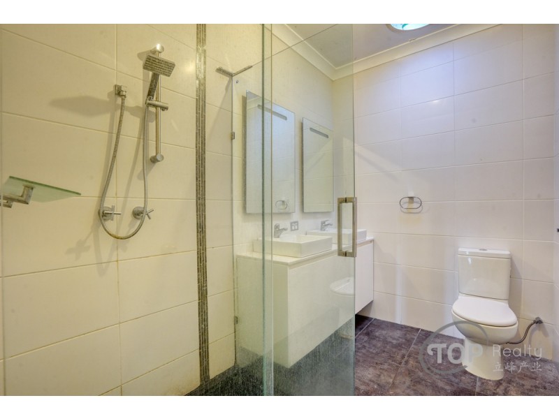 185 Treasure Road, Queens Park WA 6107