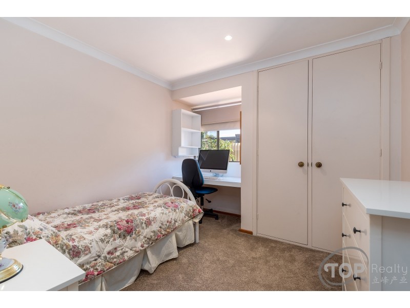 17 Spotted Gum Way, Willetton WA 6155