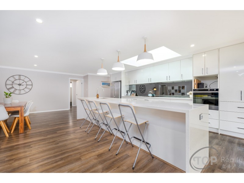 21A Stringy Bark Ramble, Willetton WA 6155