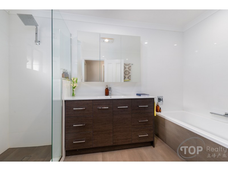 21A Stringy Bark Ramble, Willetton WA 6155