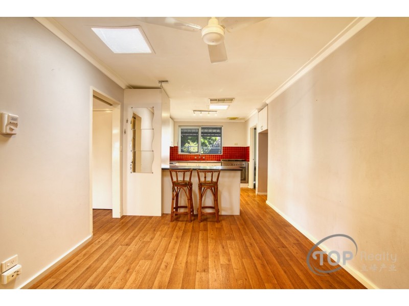 2 Romney Way, Parkwood WA 6147