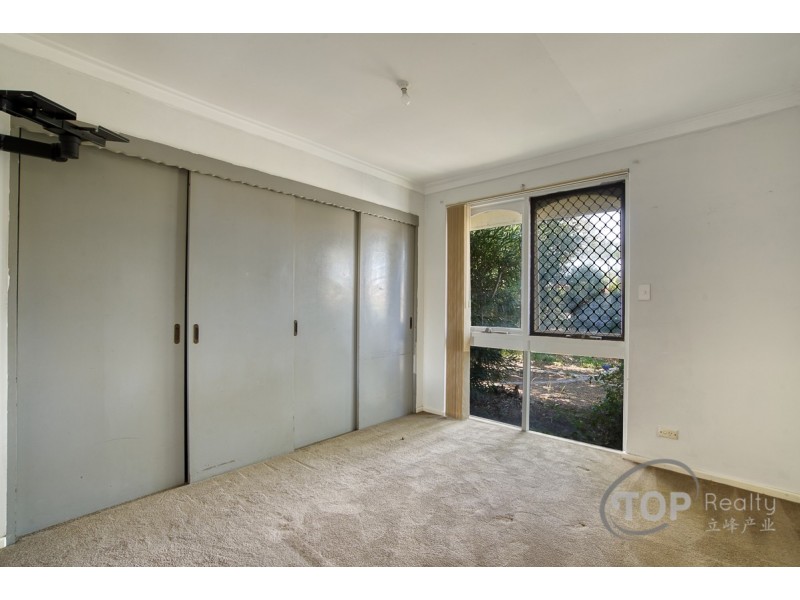 2 Romney Way, Parkwood WA 6147