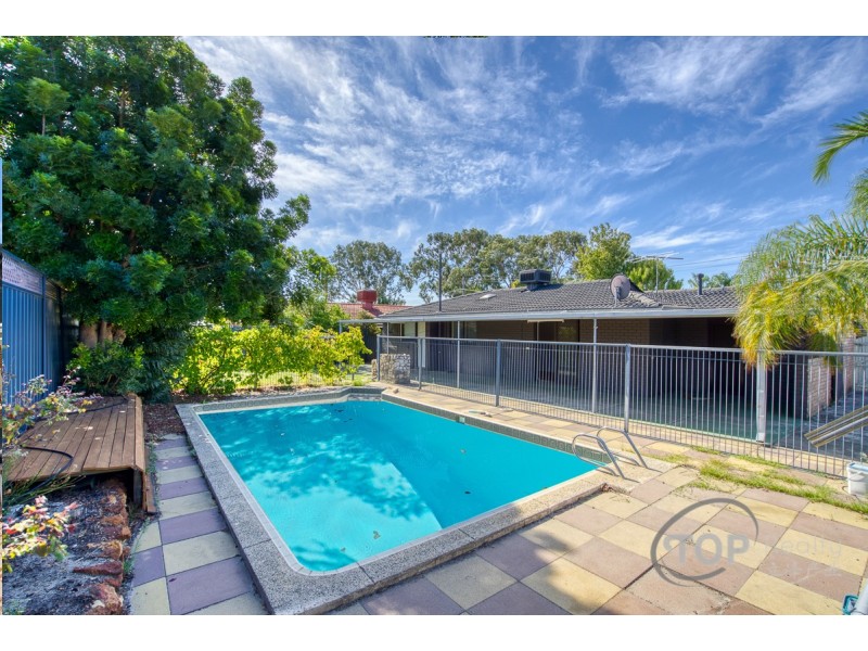 2 Romney Way, Parkwood WA 6147