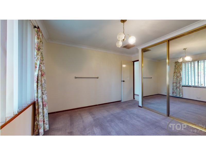 4 Azara Place, Parkwood WA 6147