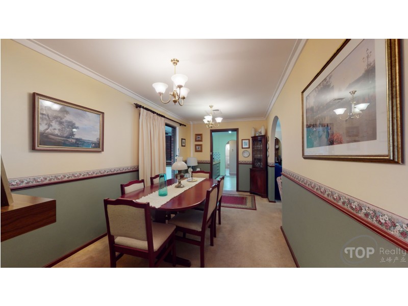 17 Mirrelia Way, Riverton WA 6148