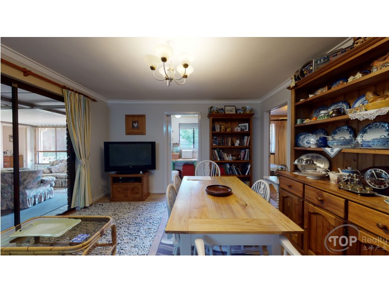 17 Mirrelia Way, Riverton WA 6148