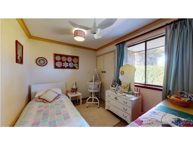 17 Mirrelia Way, Riverton WA 6148