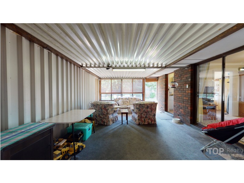 17 Mirrelia Way, Riverton WA 6148