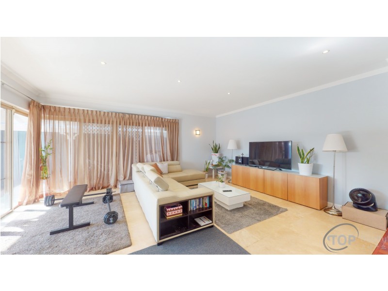 70 Modillion Avenue South, Riverton WA 6148