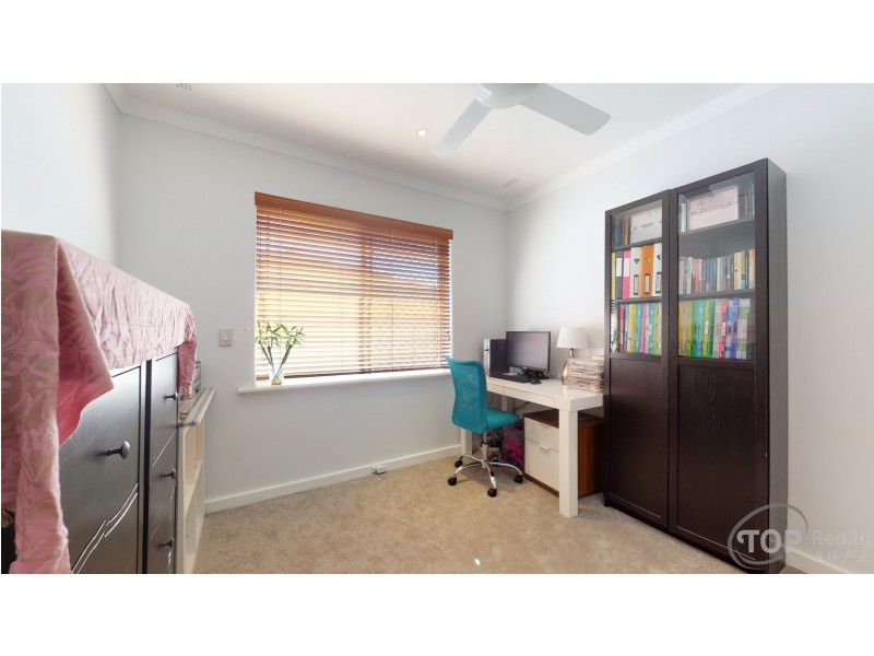 70 Modillion Avenue South, Riverton WA 6148