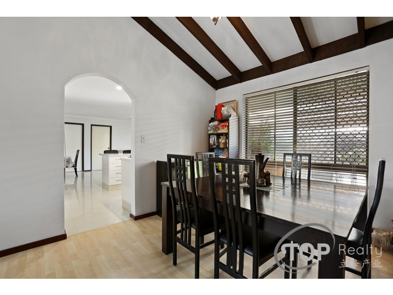 17 Riding Way, Bull Creek WA 6149